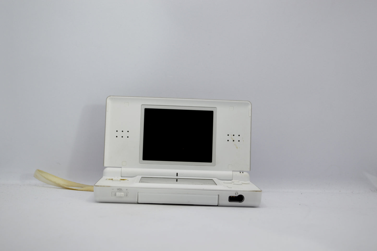 Nintendo DS Light (White)