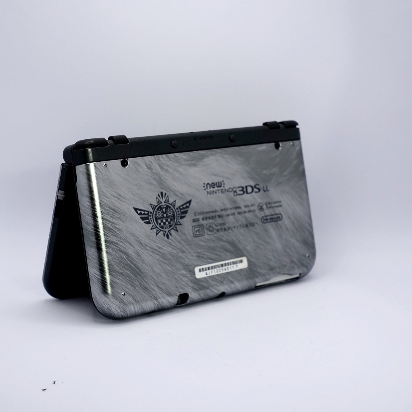 New Nintendo 3DS XL (Monster Hunter 4 Special Edition)