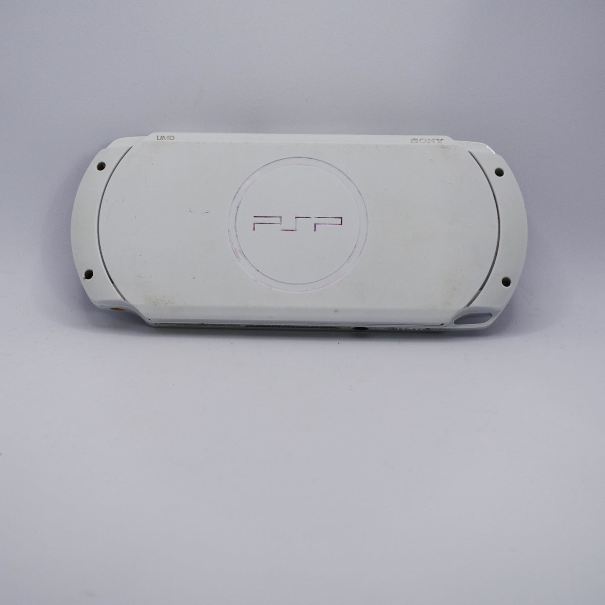 PSP Street (White)