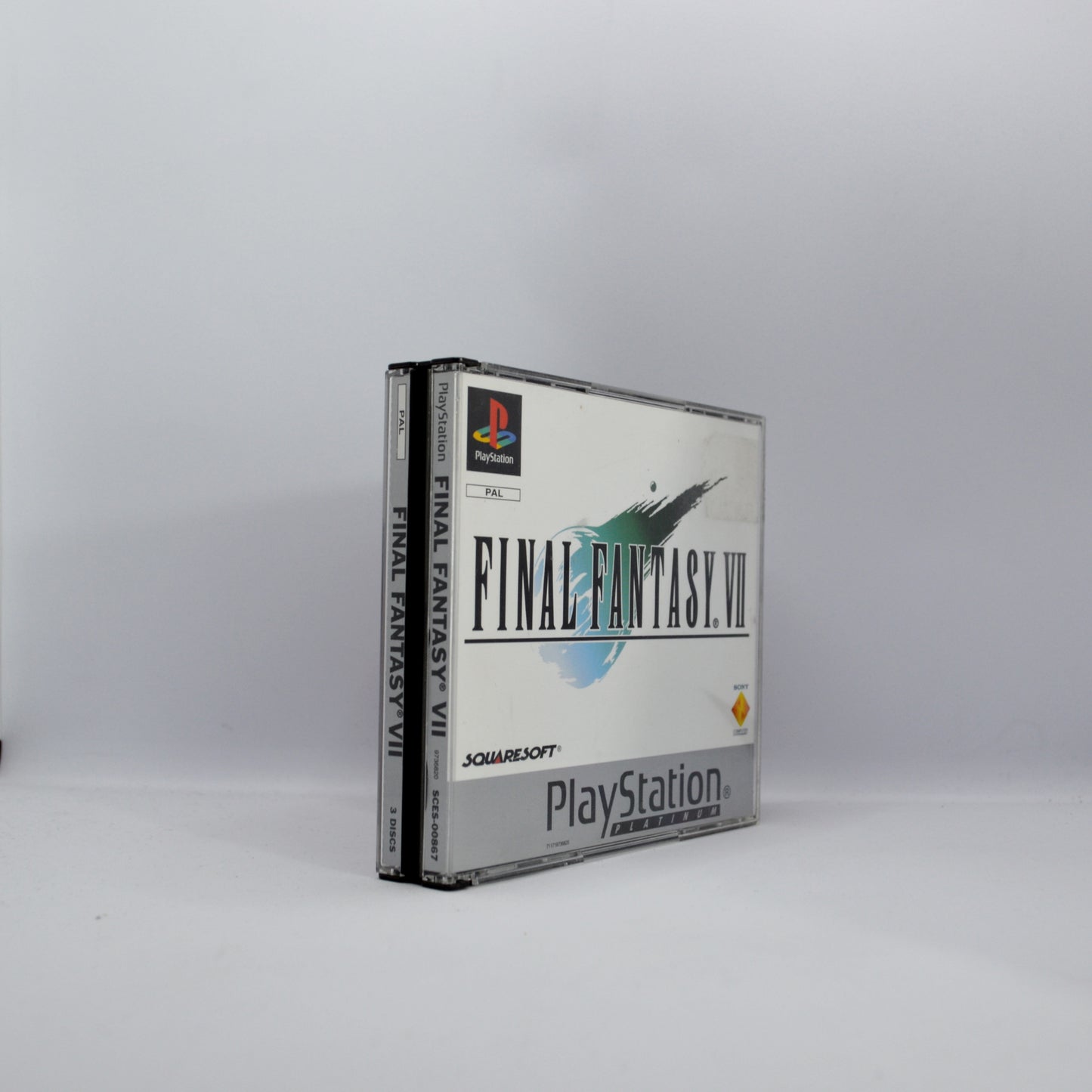 PS1 - فاينل فانتسي ٧