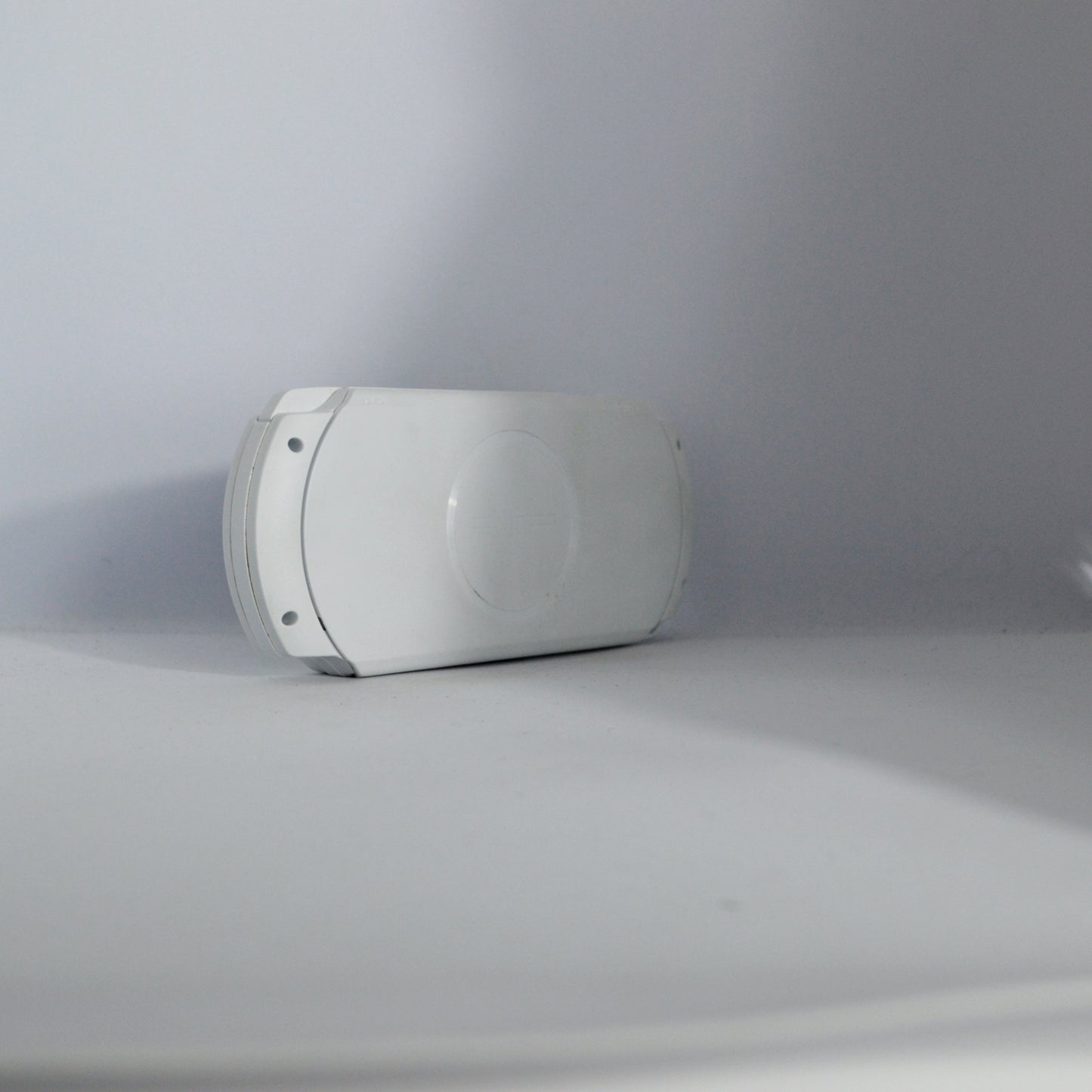 PSP Street (White)