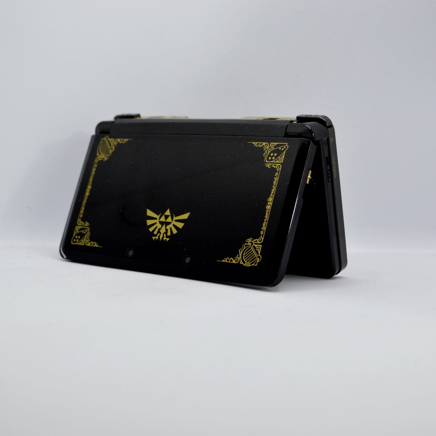 Nintendo 3DS Nintendo Zelda 25th Anniversary Console Limited Edition