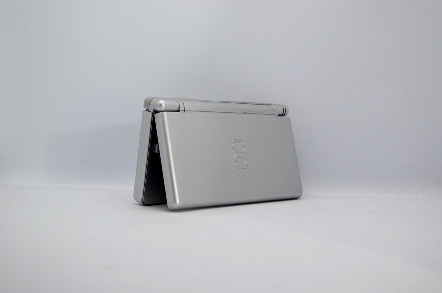 Nintendo DS Light (Silver)