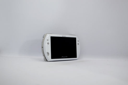 Sony PSP Go (White)